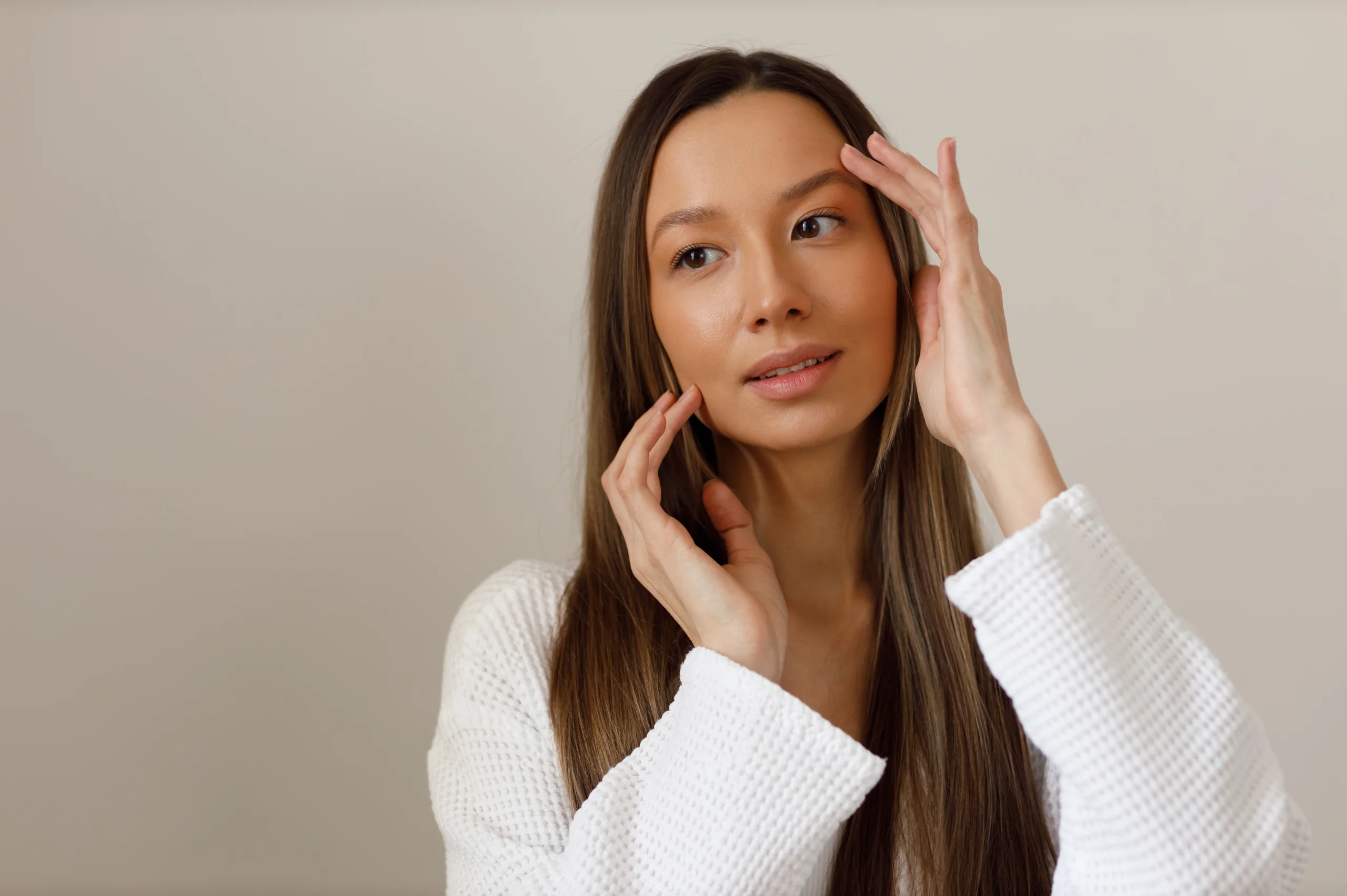 Beneficios del rejuvenecimiento facial_png